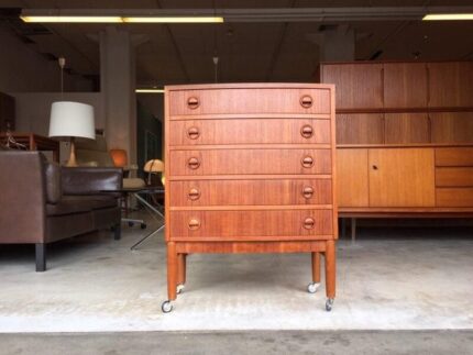 Mid-Century Danish Teak Dresser, 1960s